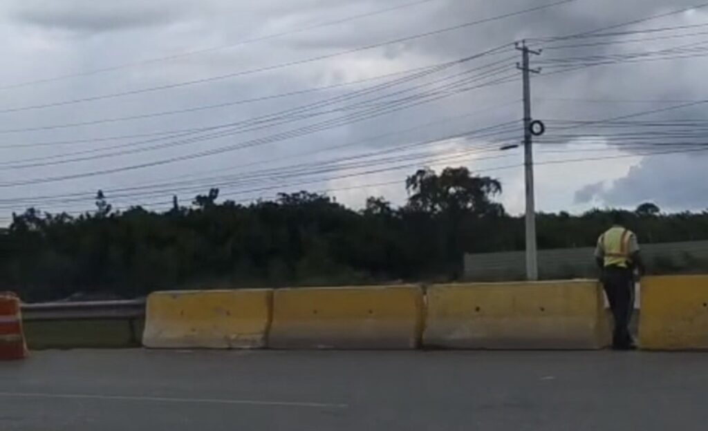 Cierran de forma provisional el cruce del Ejecutivo en Bávaro